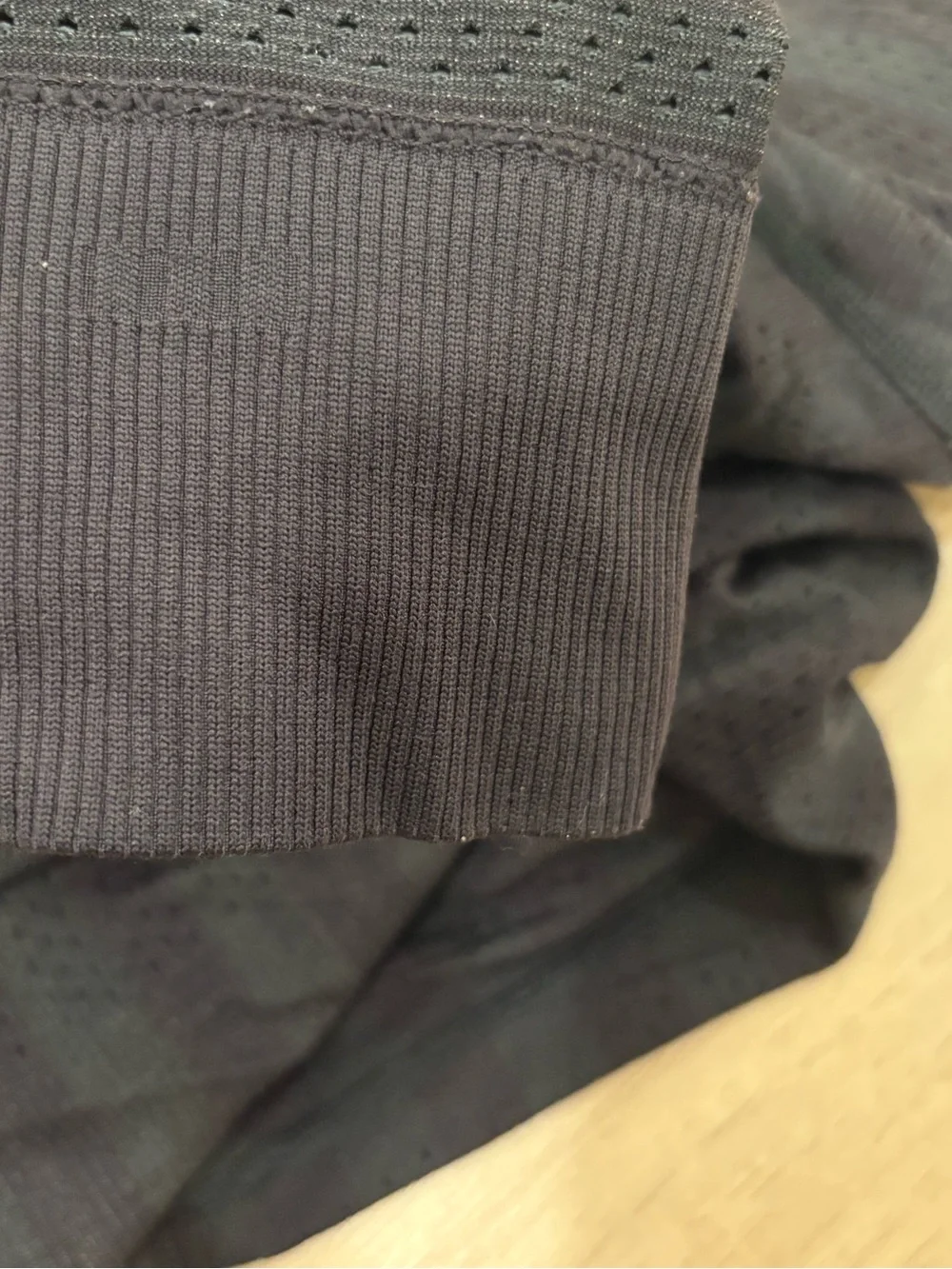 lululemon athletica lululemon breeze